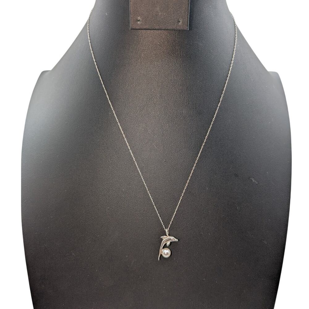 Vintage 925 Sterling Silver Dolphin Leaping Over Genuine Pearl Pendant Necklace